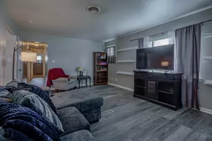 313 Maple Ave, Trenton, OH 45067 - Photo 3