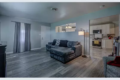 313 Maple Avenue, Trenton, OH 45067 - Photo 5