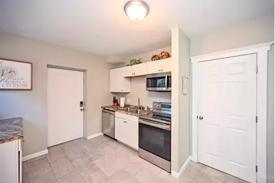 899 Lexington Avenue, Cincinnati, OH 45229 - Photo 17