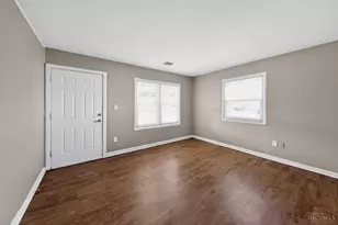 9710 Loralinda Dr, Colerain Township, OH 45251 - Photo 5