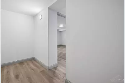 6826 Sampson Lane, Silverton, OH 45236 - Photo 25