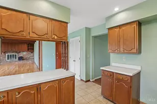 10215 Pendery Dr, Montgomery, OH 45242 - Photo 13