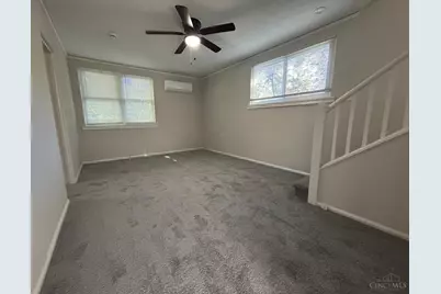 6 Chalmers Court, Green Hills, OH 45218 - Photo 3