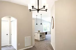 5880 Parkview Ln, Milford, OH 45150 - Photo 7