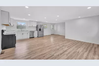 104 W Laird Street, Cleves, OH 45002 - Photo 9