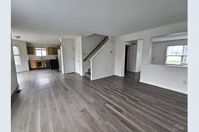 2306 Garrison Drive, Springfield Township, OH 45231 - Photo 3