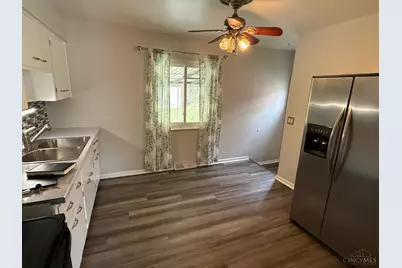 3041 Westknolls Lane, Cincinnati, OH 45211 - Photo 7