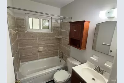 3041 Westknolls Lane, Cincinnati, OH 45211 - Photo 5