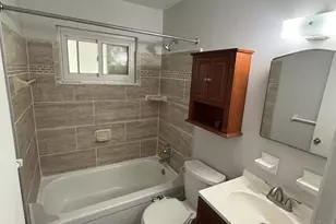 3041 Westknolls Ln, Cincinnati, OH 45211 - Photo 5