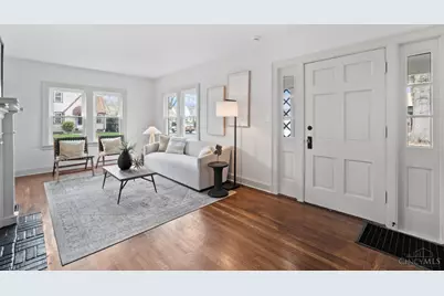 6975 Cambridge Avenue, Mariemont, OH 45227 - Photo 5