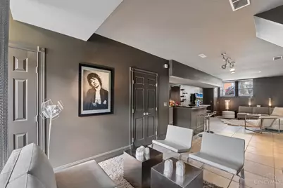 1931 Bigelow, Cincinnati, OH 45219 - Photo 49