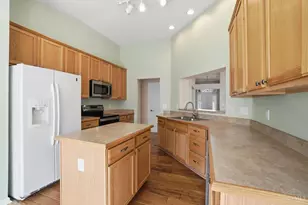 3193 Schaffers Run Ct, Fairfield Township, OH 45011 - Photo 9