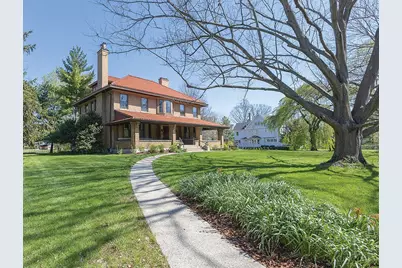 104 Wyoming Avenue, Wyoming, OH 45215 - Photo 1