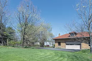 104 Wyoming Ave, Wyoming, OH 45215 - Photo 3