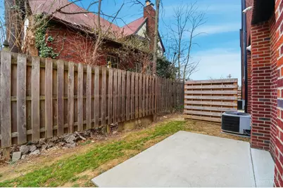 3847 Drake Avenue, Cincinnati, OH 45209 - Photo 59