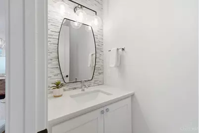 3847 Drake Avenue, Cincinnati, OH 45209 - Photo 27