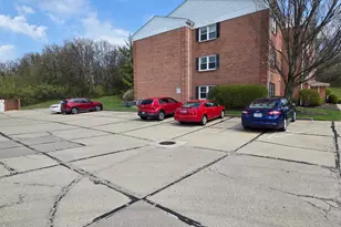 5530 Westwood Northern Blvd, Cincinnati, OH 45248 - Photo 5