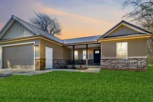 116 Black Hawk Dr, Franklin Township, OH 45171 - Photo 1