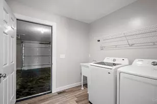 116 Black Hawk Dr, Franklin Township, OH 45171 - Photo 17