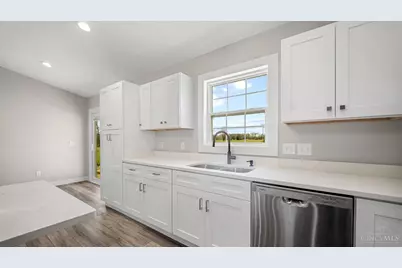 116 Black Hawk Drive, Franklin Township, OH 45171 - Photo 9