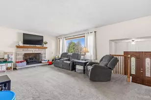 709 Park Dr, Middletown, OH 45044 - Photo 3