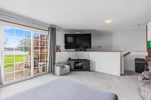 709 Park Dr, Middletown, OH 45044 - Photo 23