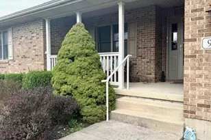 918 Willow Bend, Wilmington, OH 45177 - Photo 3