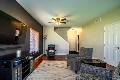 10001 Oriole Court, Miamisburg, OH 45342 - Photo 7