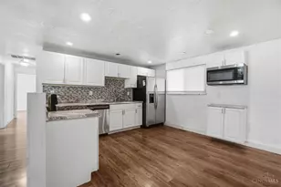 424 Cato Ct, New Lebanon, OH 45345 - Photo 13