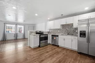 424 Cato Ct, New Lebanon, OH 45345 - Photo 15