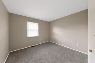 9738 Dunraven Dr, Colerain Township, OH 45251 - Photo 13