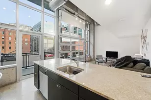 353 W 4th St, Cincinnati, OH 45202 - Photo 15