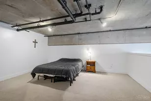 353 W 4th St, Cincinnati, OH 45202 - Photo 25