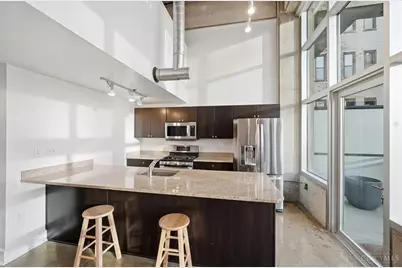 353 W Fourth Street #209, Cincinnati, OH 45202 - Photo 11