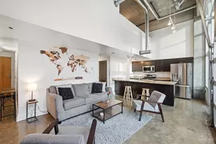 353 W 4th St, Cincinnati, OH 45202 - Photo 3