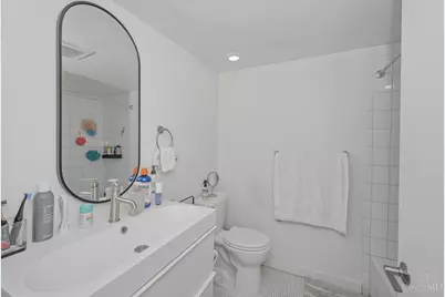 161 E McMicken Avenue, Cincinnati, OH 45202 - Photo 13