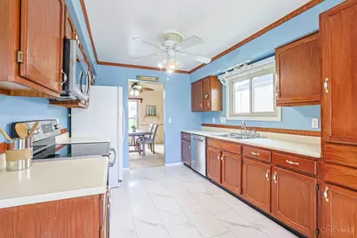 1202 Meadow Knoll Court, Batavia, OH 45103 - Photo 19