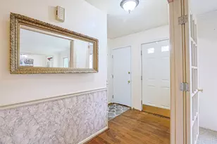 1202 Meadow Knoll Ct, Union Township, OH 45103 - Photo 5