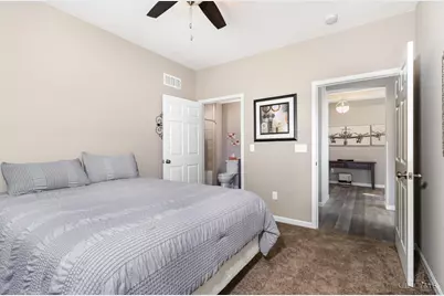 4994 Shadow Hawk Drive, Green Township, OH 45247 - Photo 19