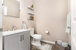 4994 Shadow Hawk Dr, Green Township, OH 45247 - Photo 11