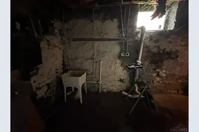 1765 Denham Street, Cincinnati, OH 45225 - Photo 39