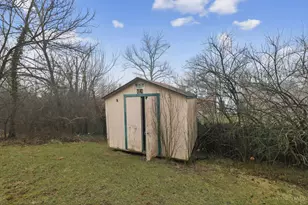 8634 Daly Rd, Springfield Township, OH 45231 - Photo 27