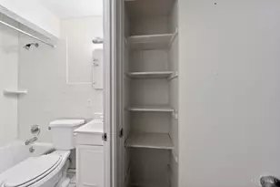 8634 Daly Rd, Springfield Township, OH 45231 - Photo 15