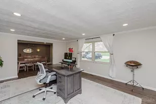 9043 Academy View Ct, Washington Twp, OH 45458 - Photo 7