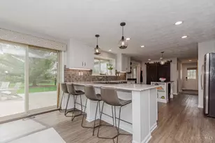 9043 Academy View Ct, Washington Twp, OH 45458 - Photo 17