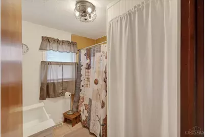 6910 Brad Road, Paint Township, OH 45133 - Photo 7