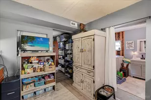 6910 Brad Rd, Paint Township, OH 45133 - Photo 15