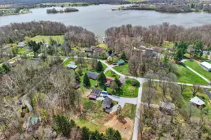 6910 Brad Rd, Paint Township, OH 45133 - Photo 35