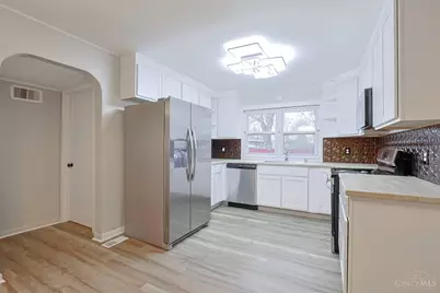 3947 Farrow Drive, Union Township, OH 45245 - Photo 11