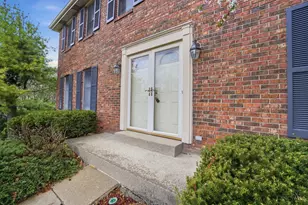 7304 Cannon Ct, West Chester, OH 45069 - Photo 5